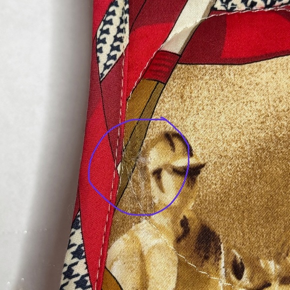 Escada Sport Quilted Vest Equestrian Red Horse Animal Print Vintage SZ Medium - Picture 16 of 16